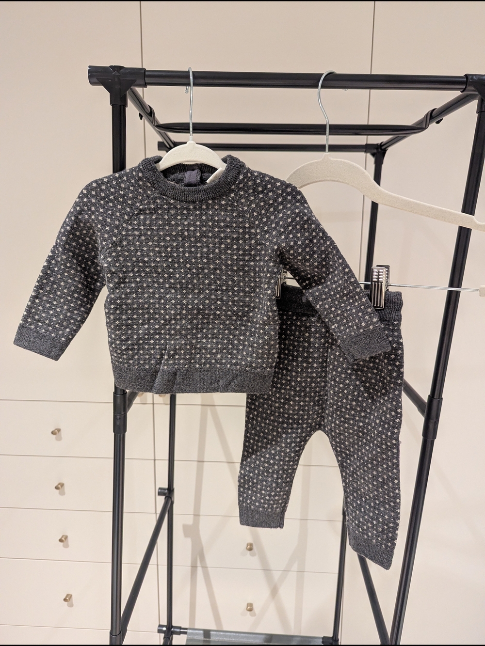 H&M Dark Charcoal Knit Sweater Set with Tiny Dot Pattern 100% Wool